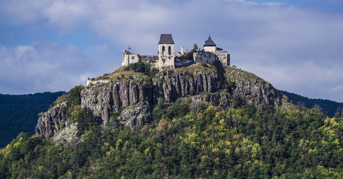 Castillo de Füzér (Hungría)