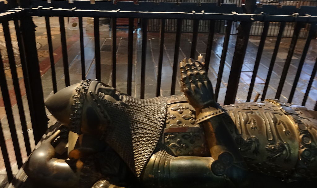 Tumba de Eduardo de Woodstock Tumba de Eduardo de Woodstock en la Catedral de Canterbury.