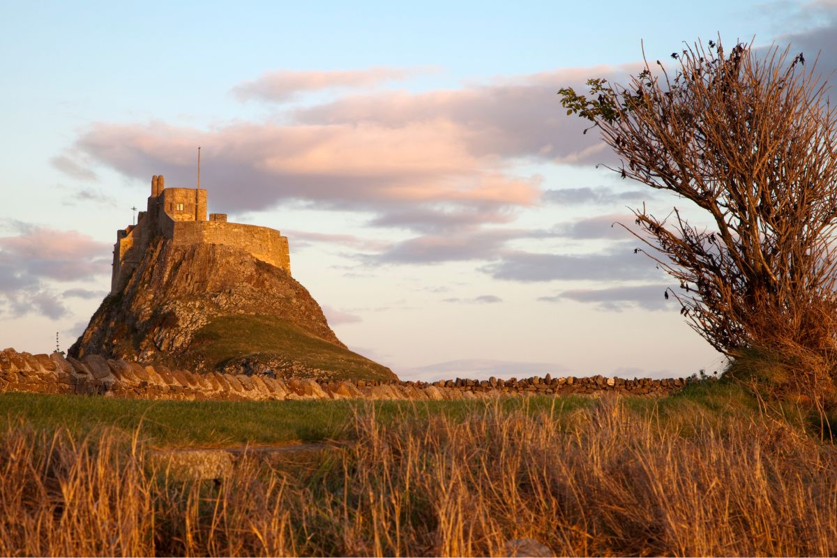 Castillo ubicado en la isla de Lindisfarne